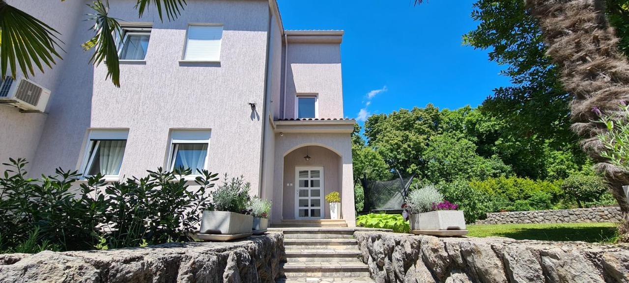 Luxury Apartment Isabel Volosko Exterior foto